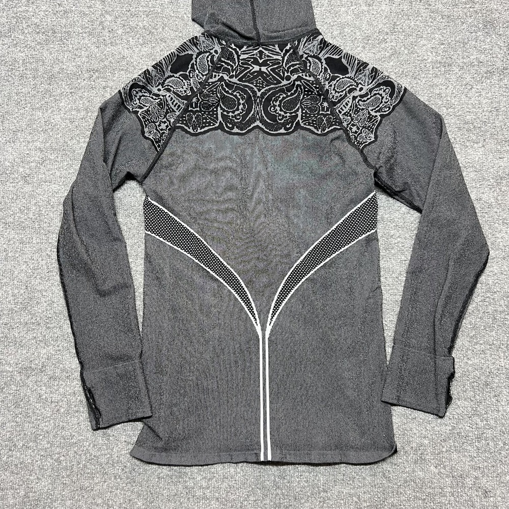 Athleta Hoodie Womens XL Gray 1/4 Zip Lightweight Pinstripe Knit Pullover - Picture 3 of 9